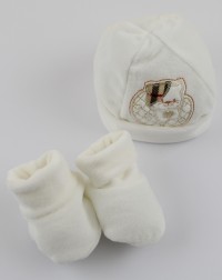 Immagine cappello e scarpine ciniglia micetto