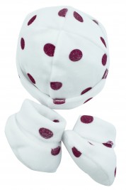 cappellino e scarpine neonato femminuccia pois su fondo bianco