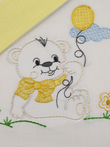 coordinato lettino orsetto sul prato  2