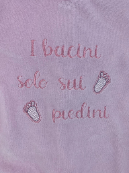 tutina in ciniglia bacini solo sui piedini 2