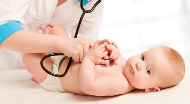Bronchiolite nei neonati? Ecco come intervenire e prevenire subito Bronchiolite nei neonati? Ecco come intervenire e prevenire