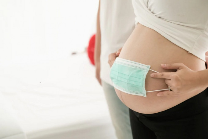 Covid 19 e gravidanza: tutti i consigli e attenzioni da adottare per evitare problemi
Covid 19 e gravidanza: tutti i consigli e attenzioni da adottare